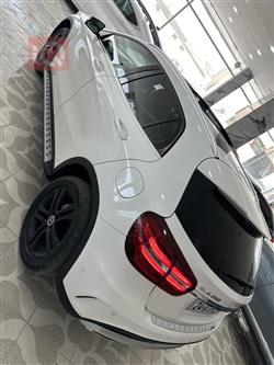 مێرسێدس بێنز GLA